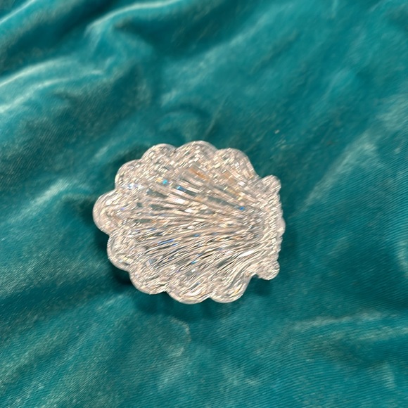 Shell 🐚 Glass Trinket Box - Picture 6 of 8